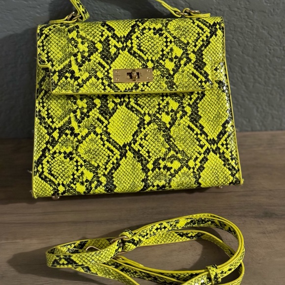 Purse - Picture 3 of 6